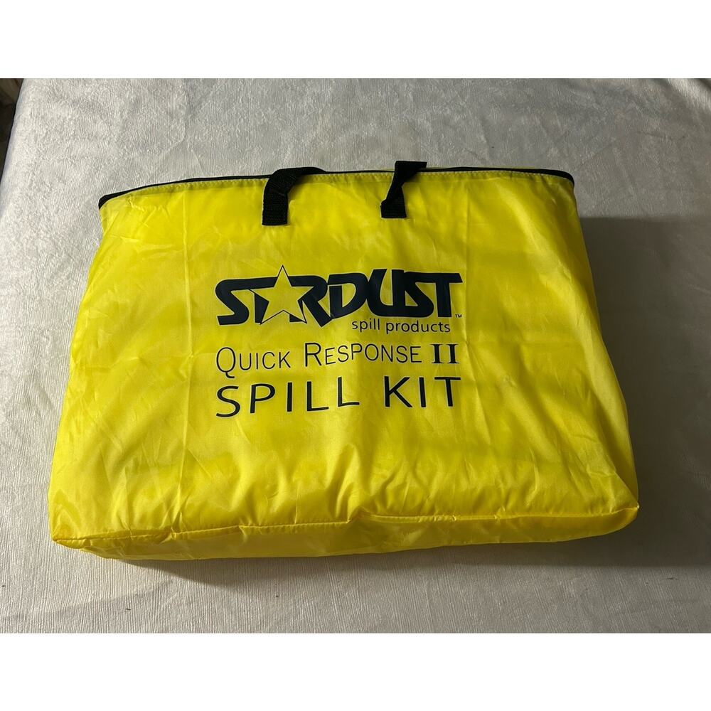 Stardust Spill Products Oil-Only Spill Kit – OSHA Compliant Emergency Cleanup